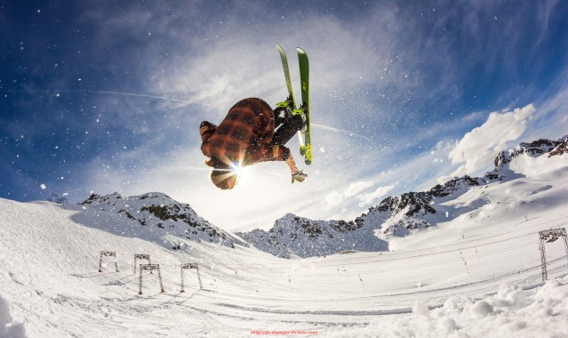 章鱼直播-探索世俱杯球迷线上应援舞蹈教学与表演展示