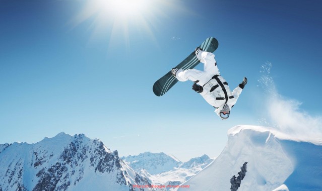 章鱼直播-篮球比赛中“弱侧空切”打法重新被职业队伍重视的原因探究